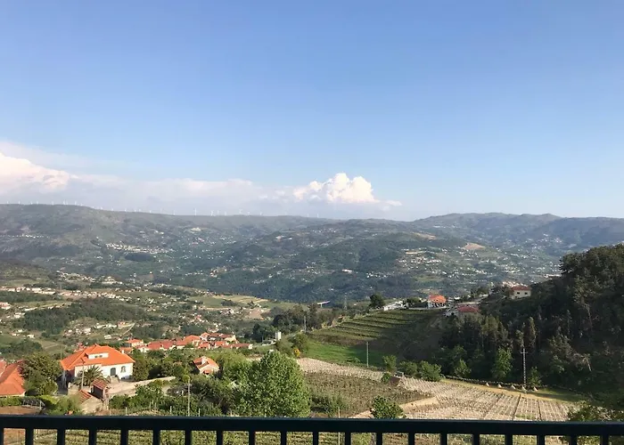 2 Douro vineyards and Mountains